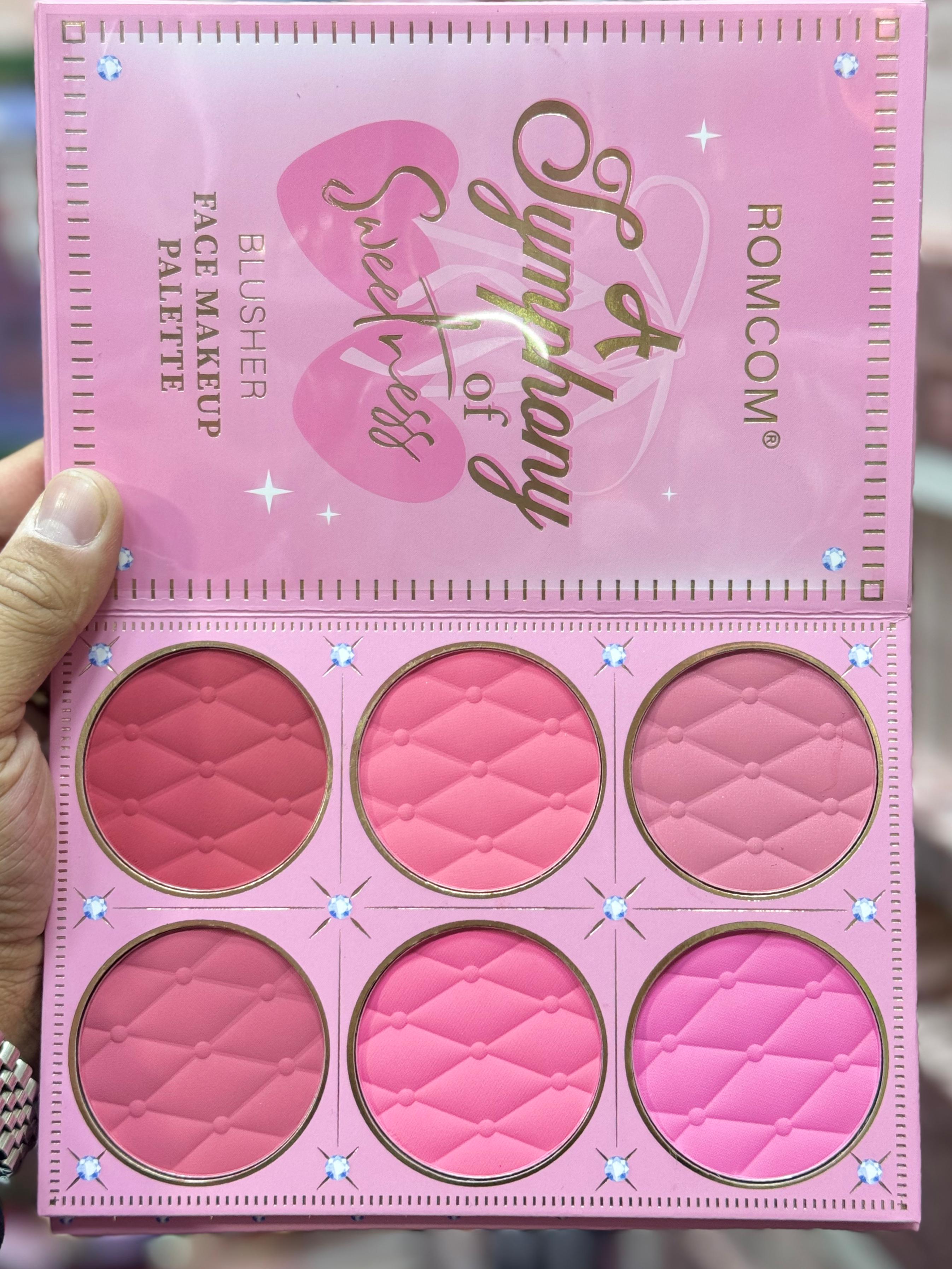 ROMCOM Dazzle in Every Glow – All-in-One Premium Glitter Makeup Gift Set