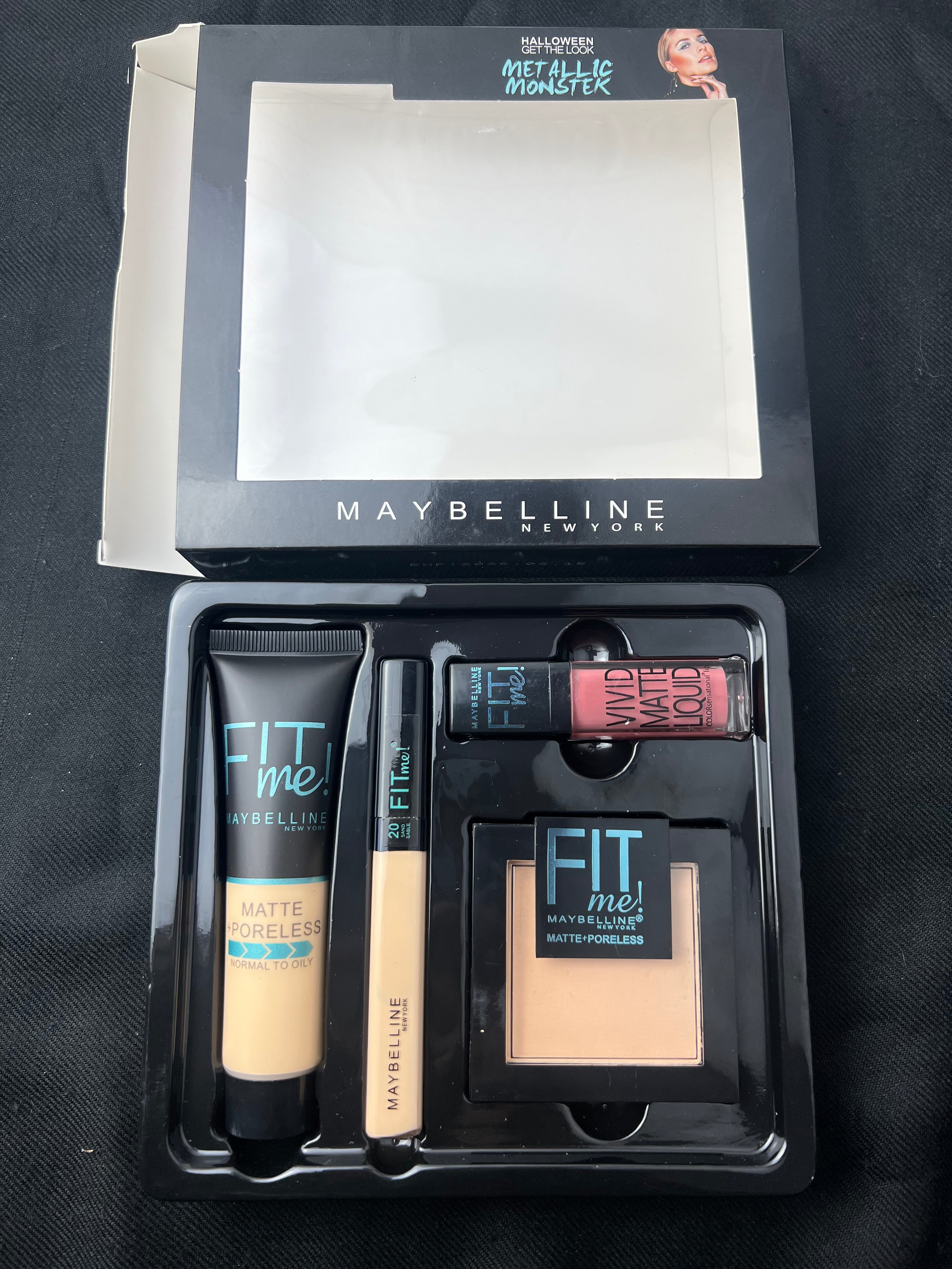 Fit Me Complete Makeup Kit – Matte